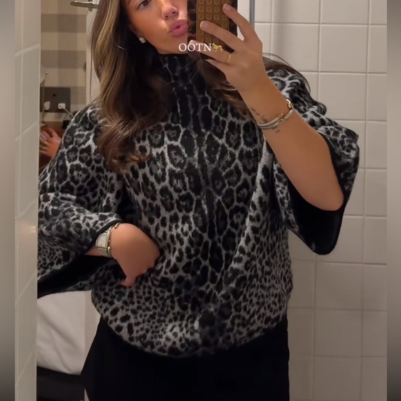 Zara NWT gray black snake skin print 3/4 sleeve wide sleeve knit sweater jumper - Picture 14 of 14